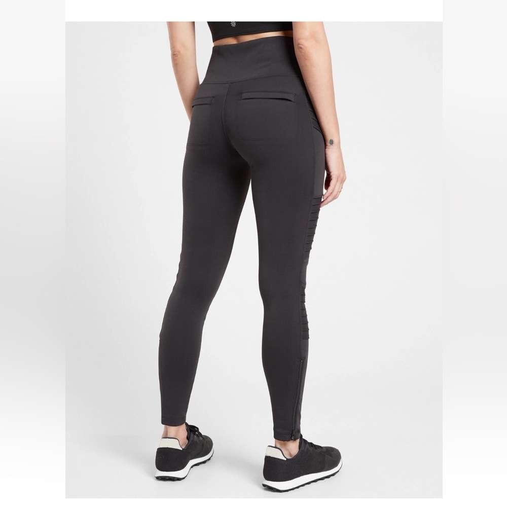 Athleta Delancy Moto leggings, large